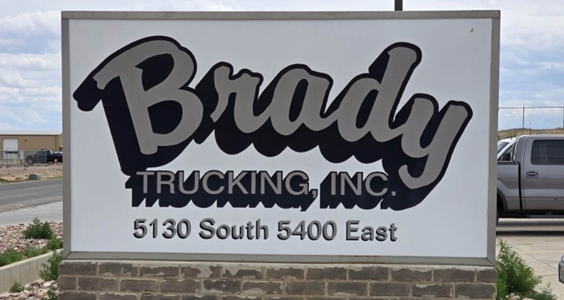 Brady truck Sales sign